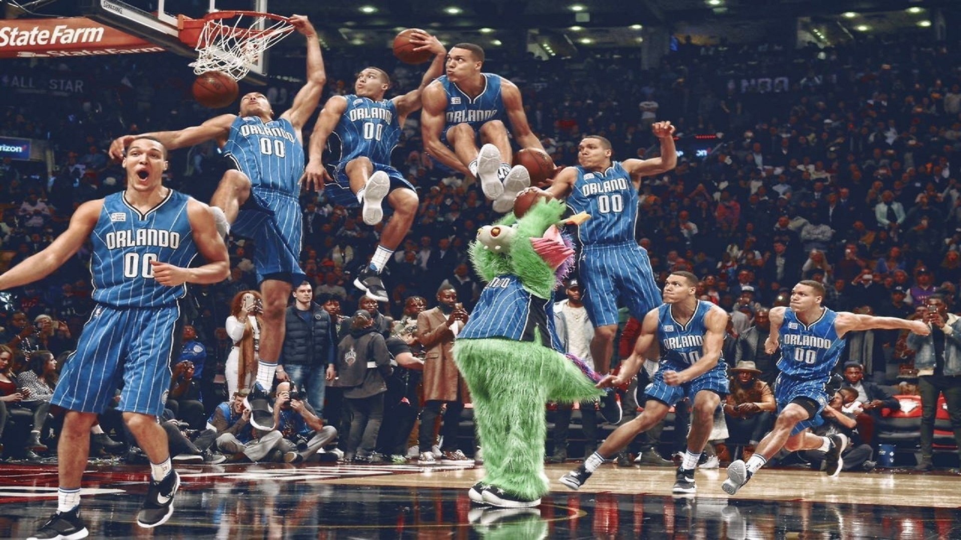 羽毛球发球落点精度赛 边线与底线附近区域成“黄金区”